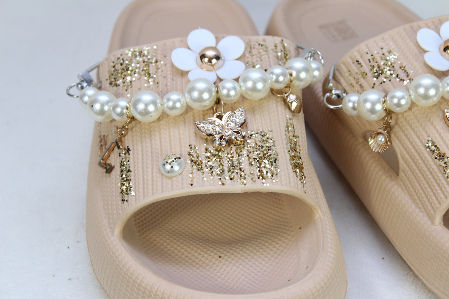 Flower sandals